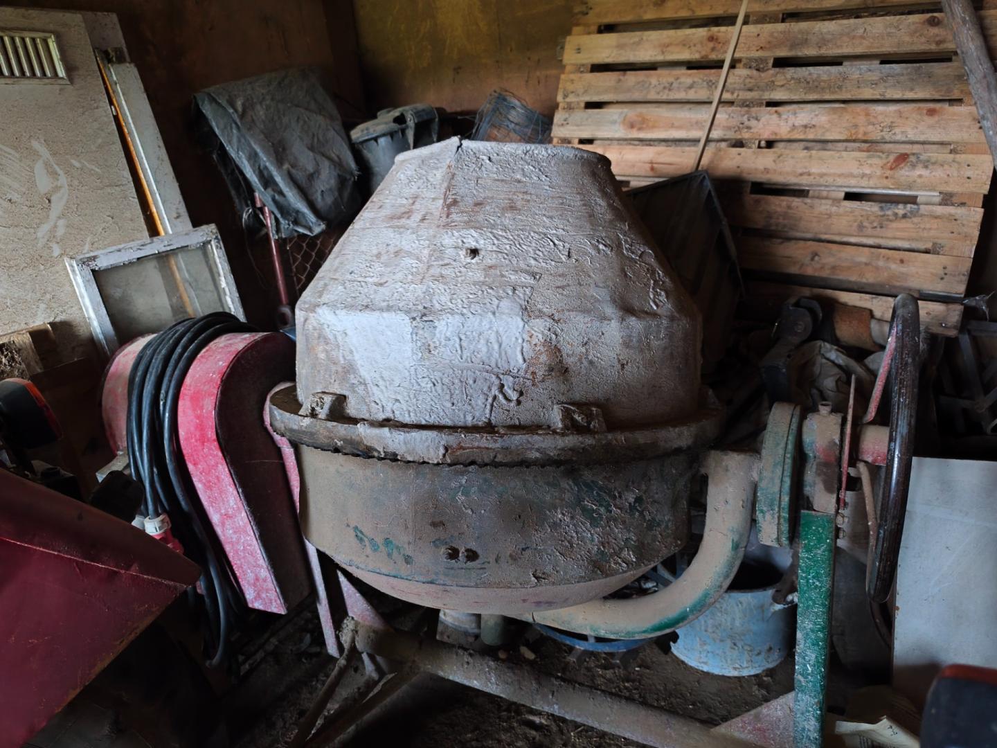 Betoniarka 150l