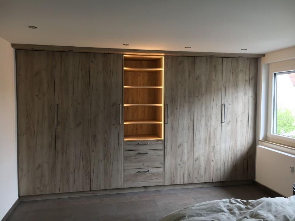 Meble na wymiar / Projekty/ Naprawa mebli
