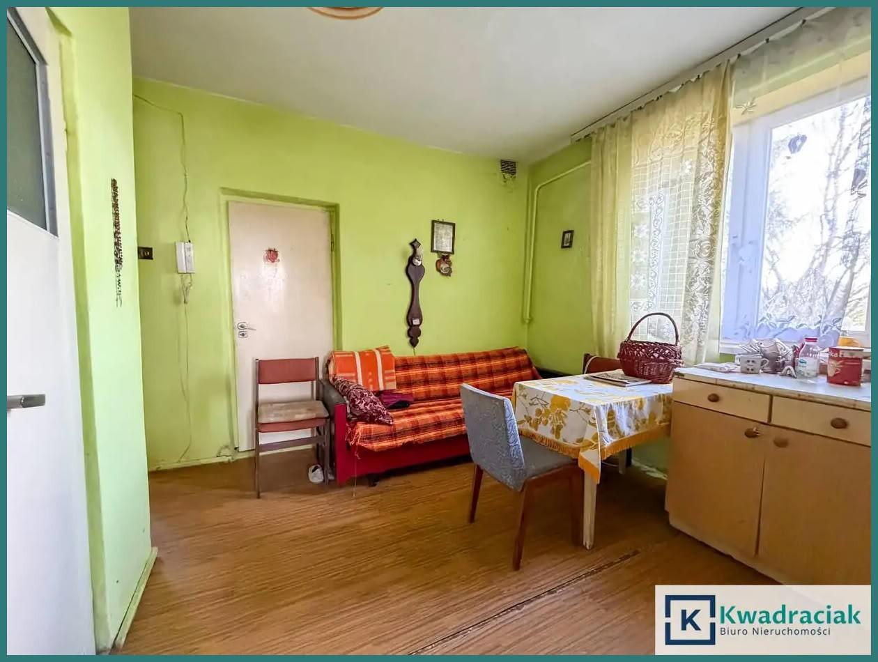 Dębowiec -dom do remontu na dużej działce
