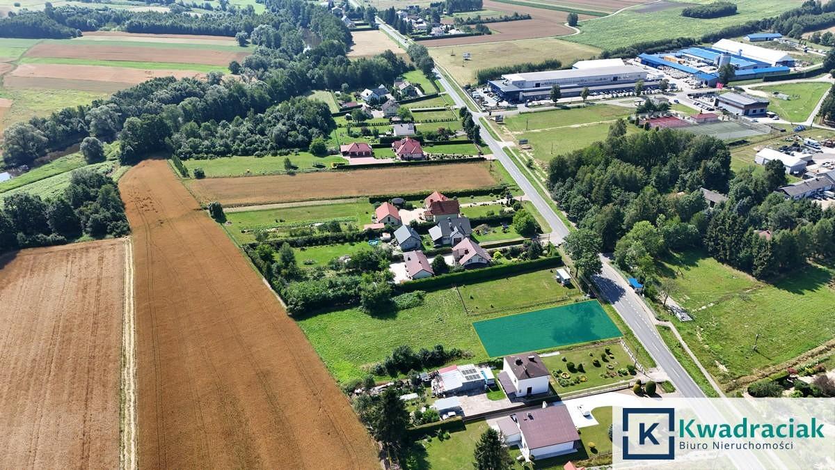Działka budowlana w Bajdach