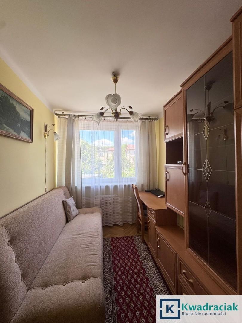 Mieszkanie w Bieczu na 1 piętrze - gotowe do zamieszkania.