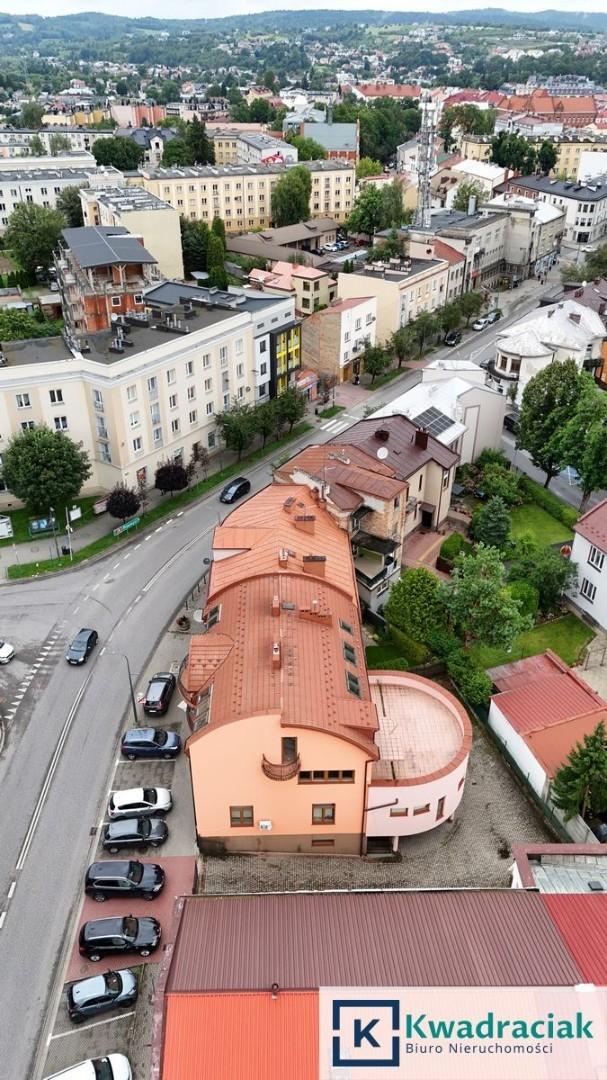Inwestycyjna kamienica w centrum Jasła.