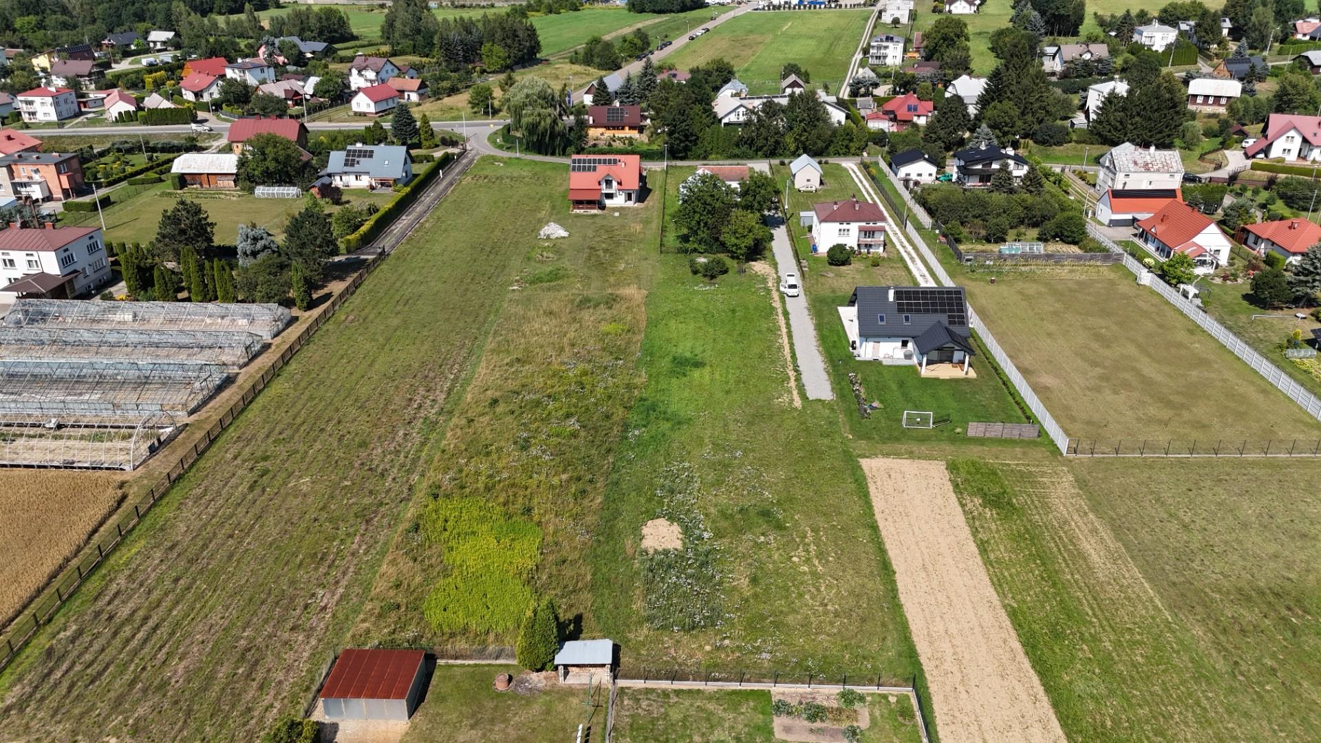 Działki pod budowę domu w Jedliczu | 9.98 ar i 11.94 ar