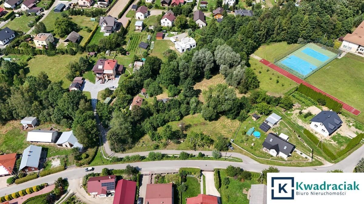 Działki budowlane 14 ar i 18 ar  Warzyce