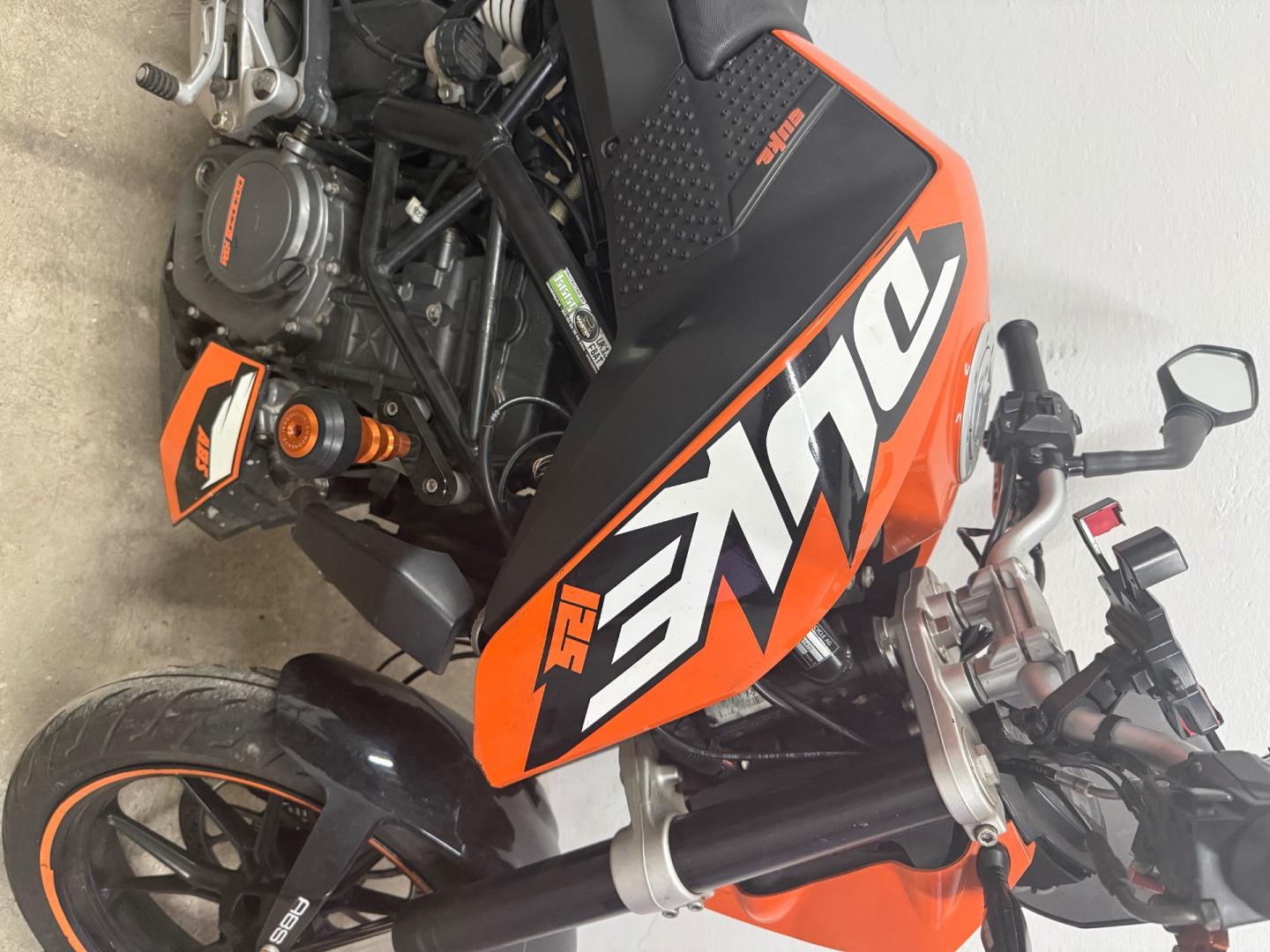 KTM duke 125 cm3 na prawko B lub A1 2014 rok