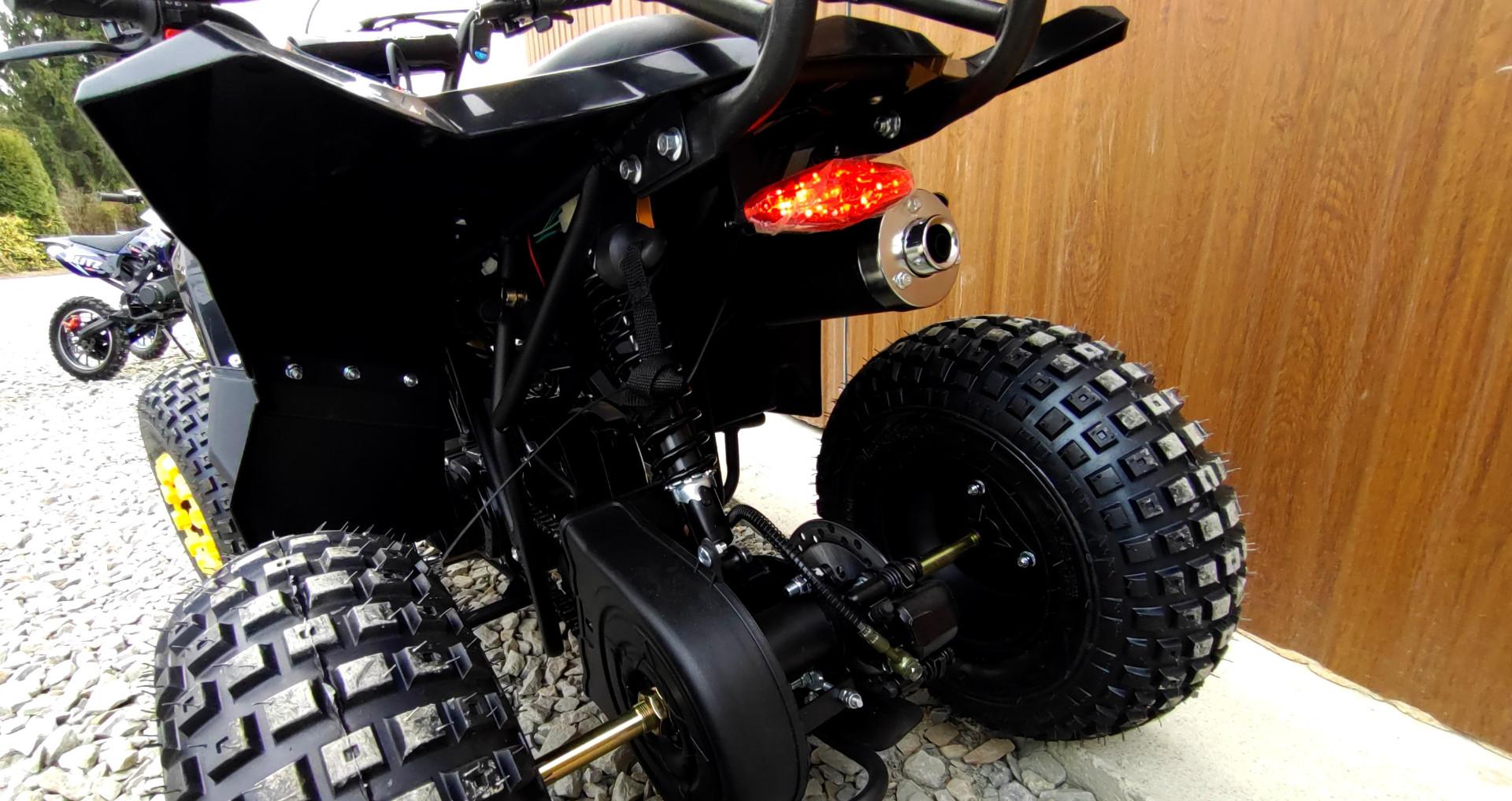Nowy Quad 125 KXD Naples. Automat + wsteczny, koła 7, rozrusznik lampy