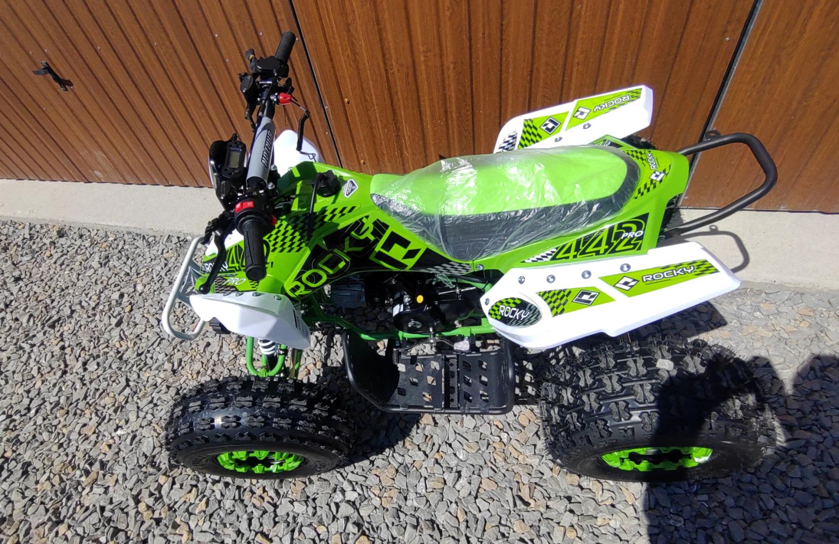 Nowy Quad 125 Barton Rocky. Automat + wsteczny, koła 8, rozrusznik LED