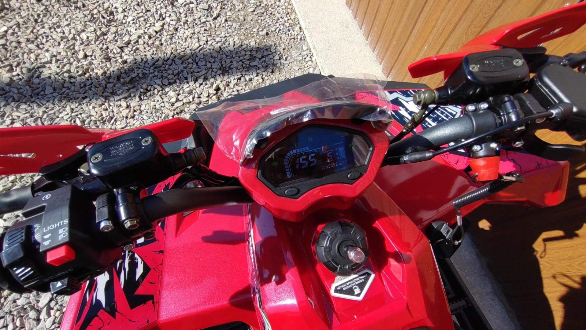 Nowy Quad 125 Barton Terrax. Duża rama, koła 8, tarcze, LED kalamitki