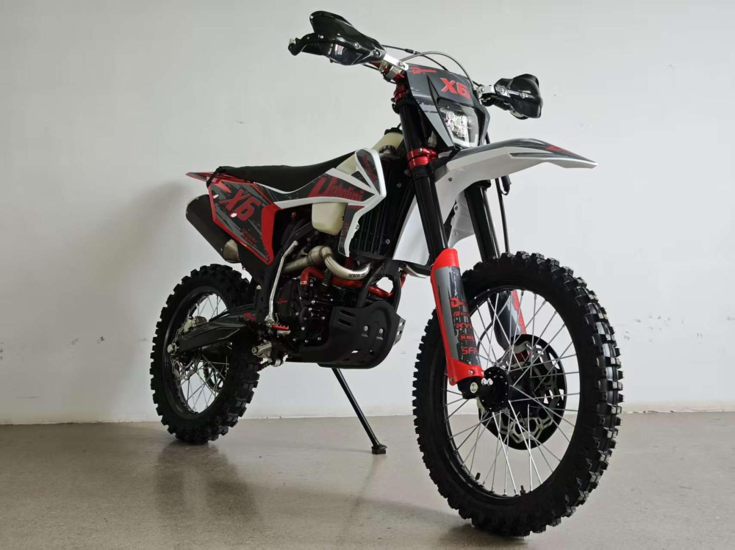 Nowy Cross Diabolini x6 300 chłodzony cieczą 18/21 pełnowymiarowy KTM