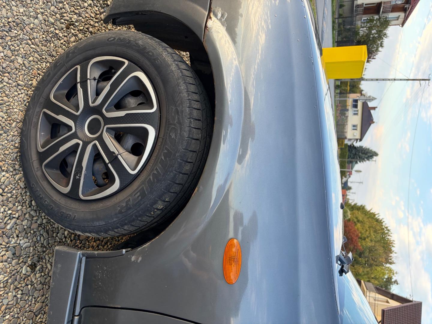 Nissan Almera n16 gaz
