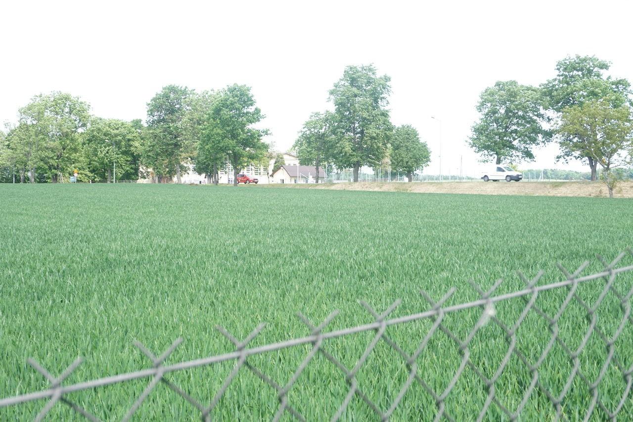 Sprzedam działkę inwestycyjną przy drodze Jasło-Krosno na Podkarpaciu.