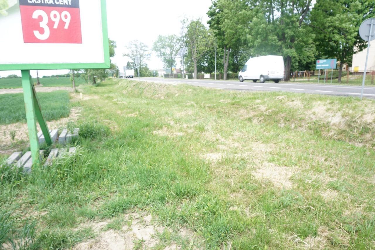 Sprzedam działkę inwestycyjną przy drodze Jasło-Krosno na Podkarpaciu.