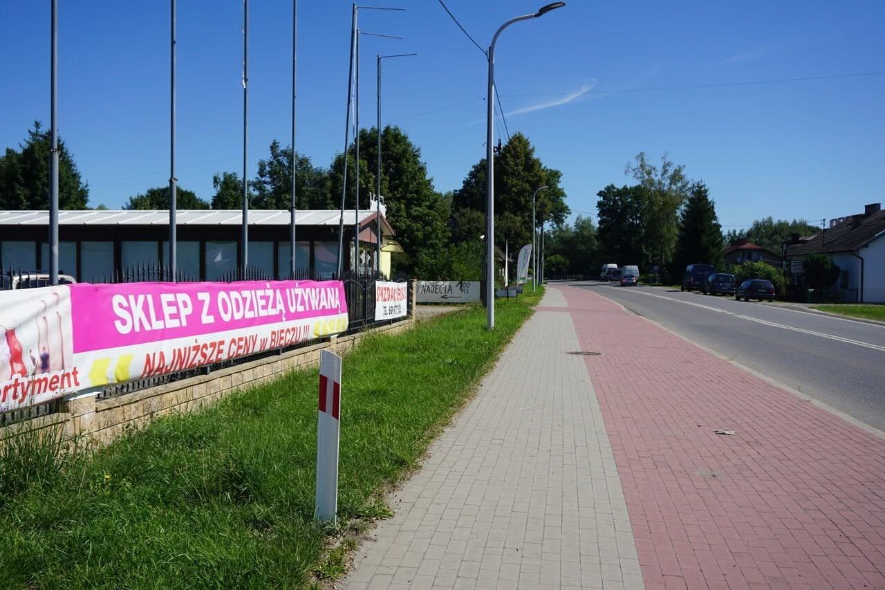 Do sprzedania w Bieczu firma handlowo-usługowa.