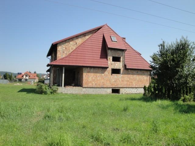 Nowy dom 300 m2 + budynek gospodarczy 100 m2 w Jaśle