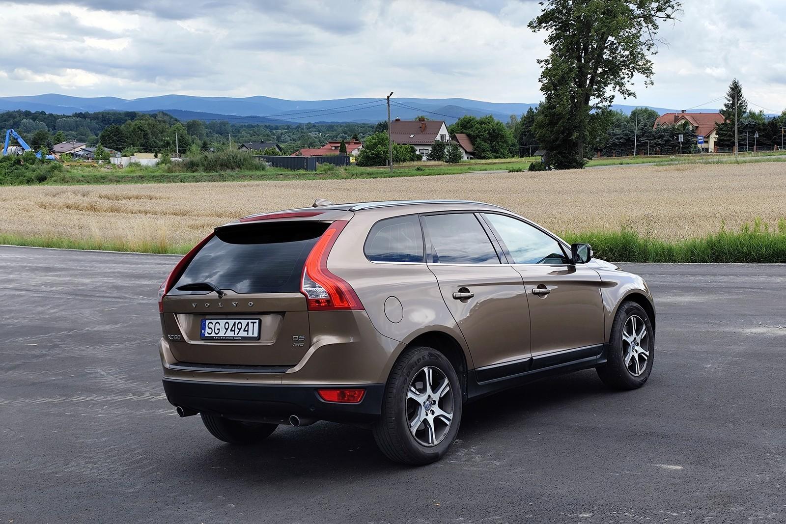 Volvo XC60 l 2.4 D l 2011 rok l automat