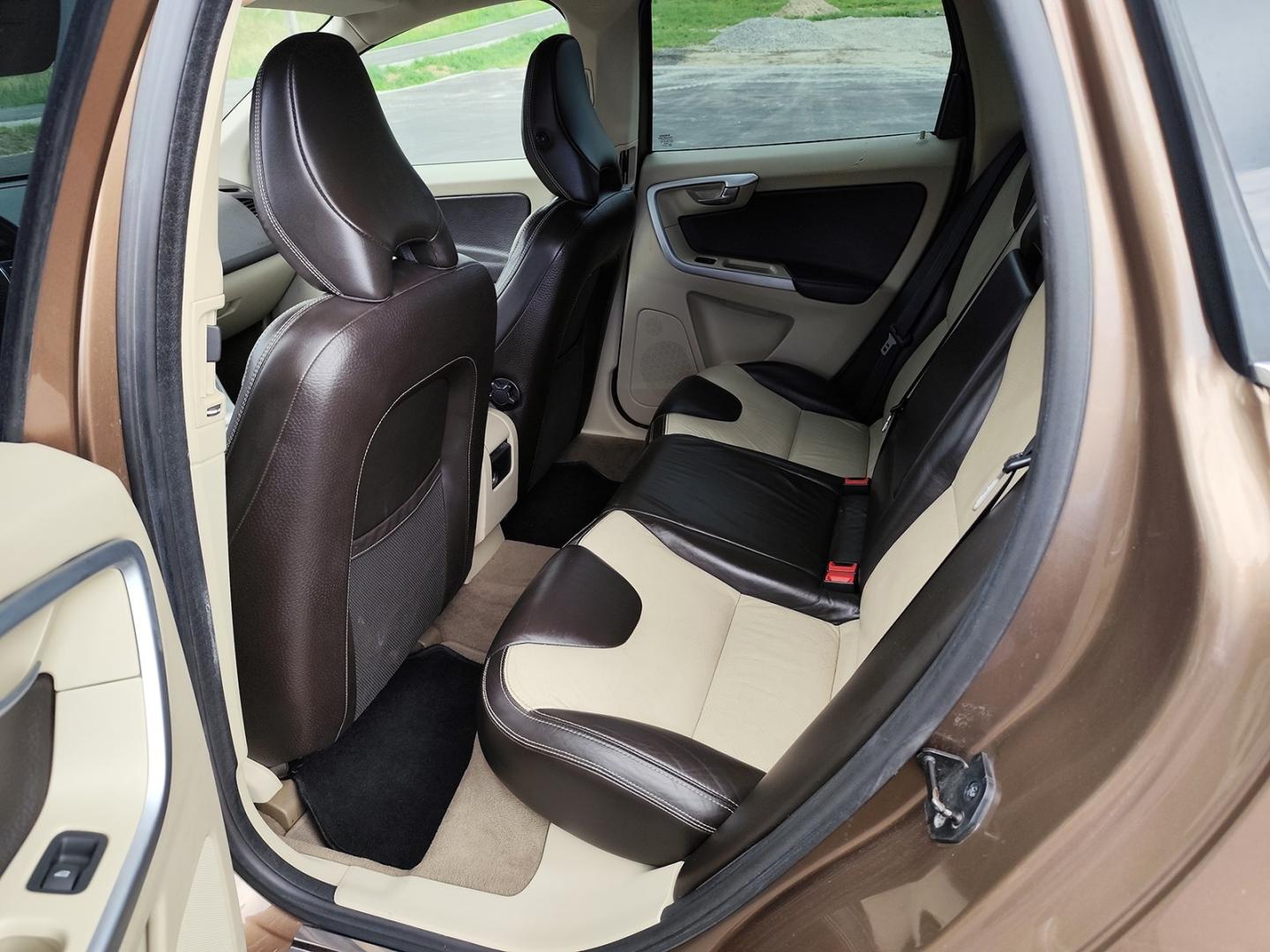 Volvo XC60 l 2.4 D l 2011 rok l automat
