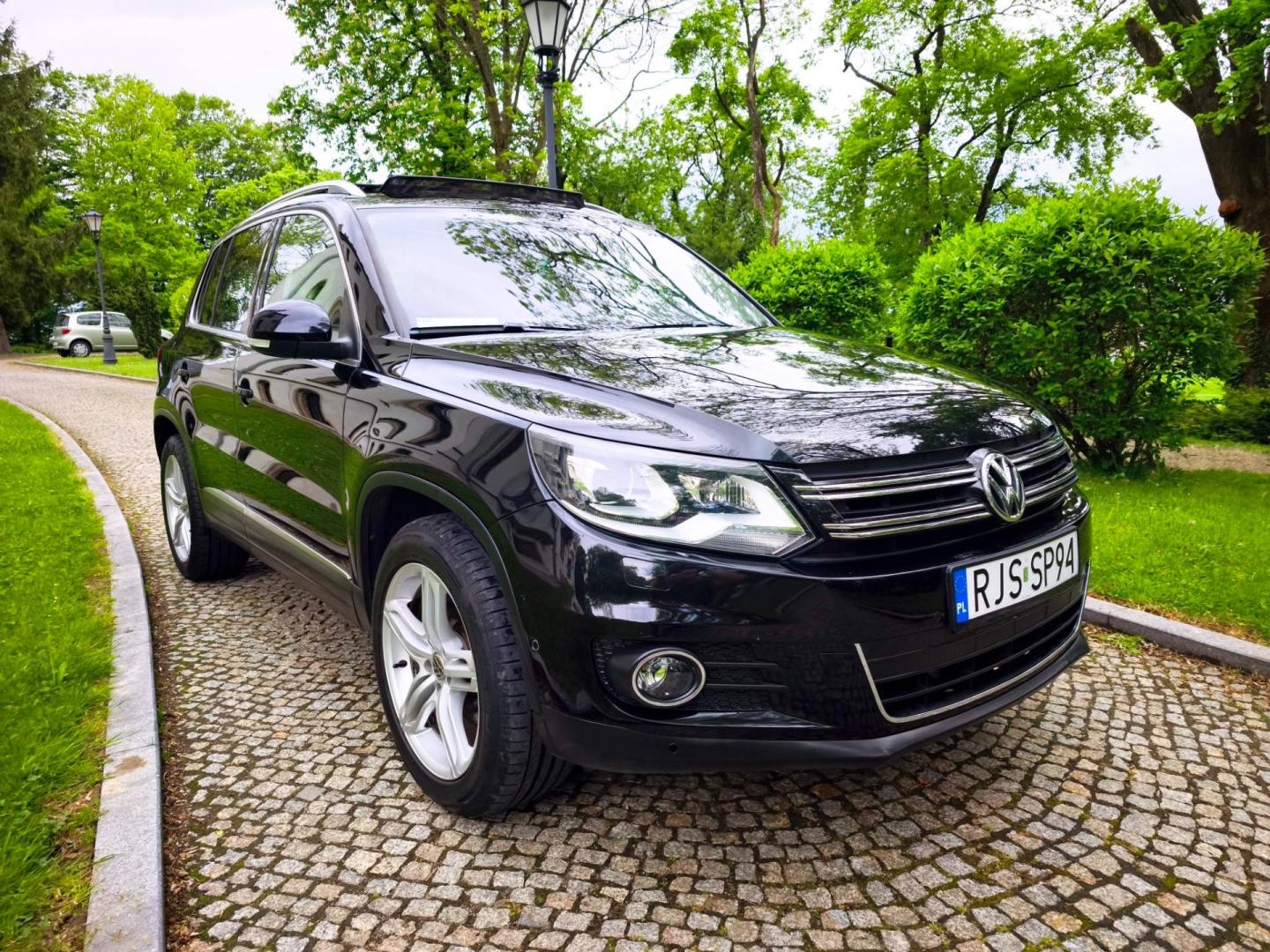 Volkswagen Tiguan 2.0 TDI LED Xenon Alu 18"