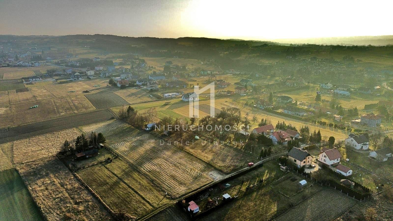 Cztery działki budowlane z udziałem w drodze, 12,5ar, Jasło, ul. Mała
