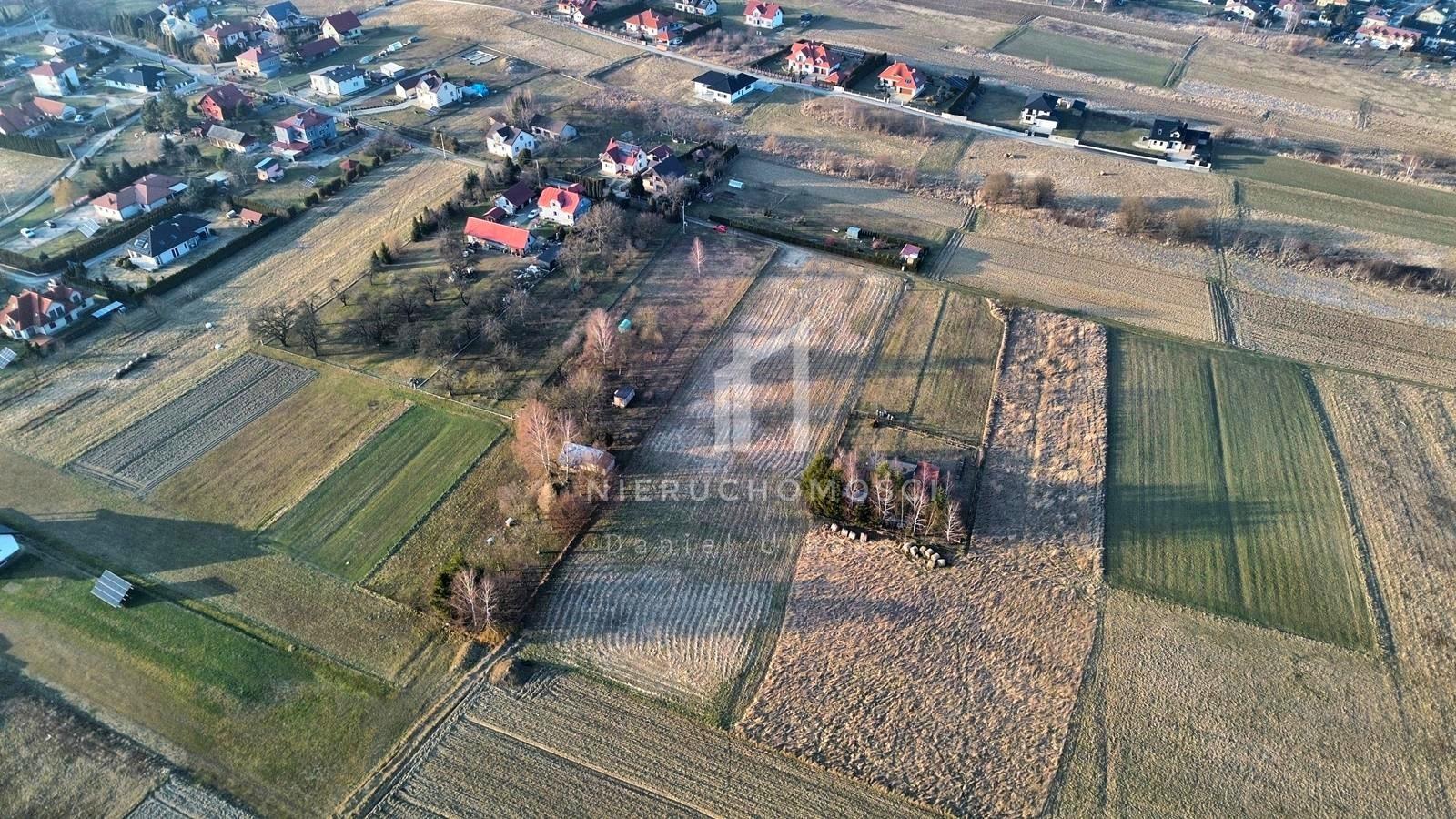 Cztery działki budowlane z udziałem w drodze, 12,5ar, Jasło, ul. Mała