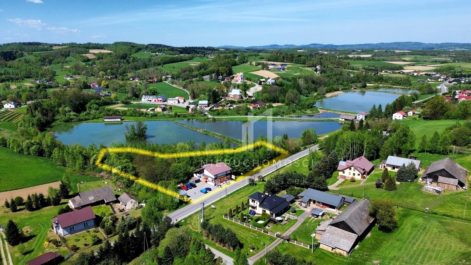 Budynek handlowy z najemcami, Święcany, 1,10ha