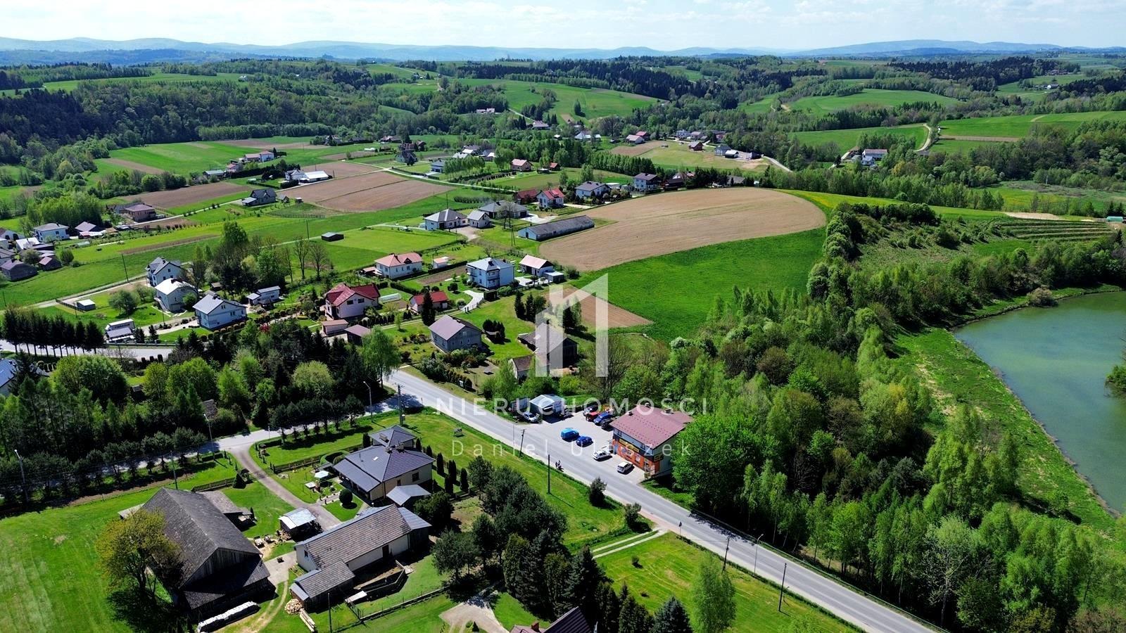 Budynek handlowy z najemcami, Święcany, 1,10ha