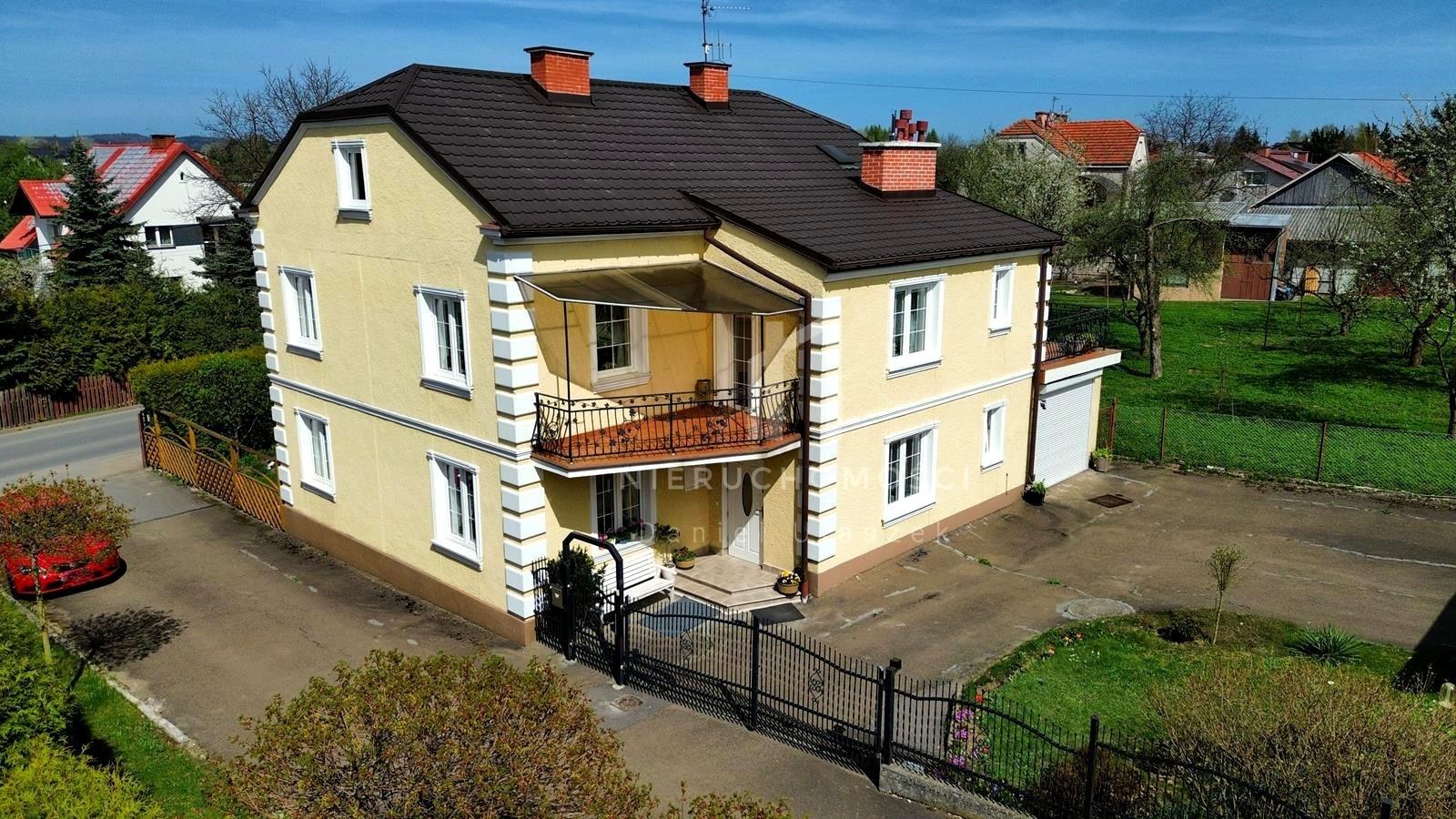Ekskluzywna willa miejska, Jasło, ul. Graniczna