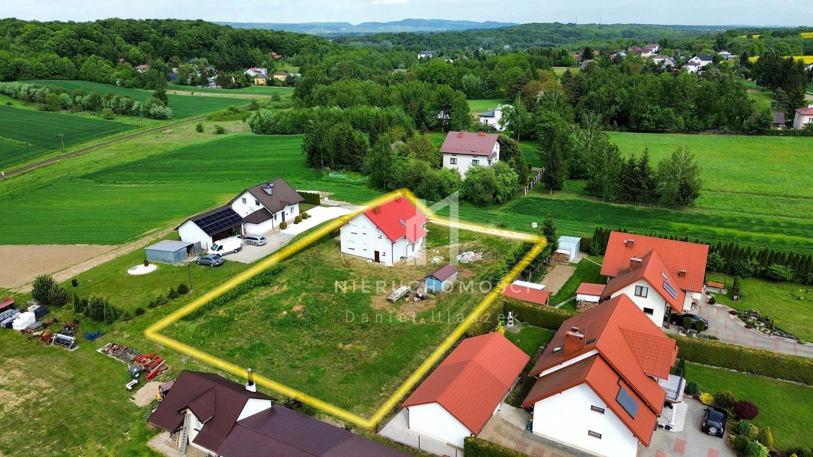 Dom do wykończenia, Tarnowiec