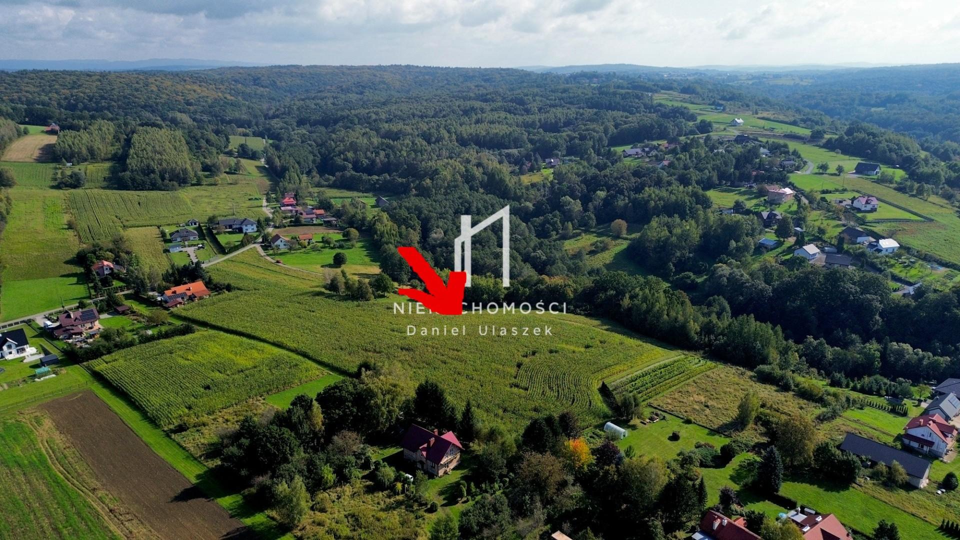Przestronna działka budowlana, Żółków, gm. Jasło 43,5ar