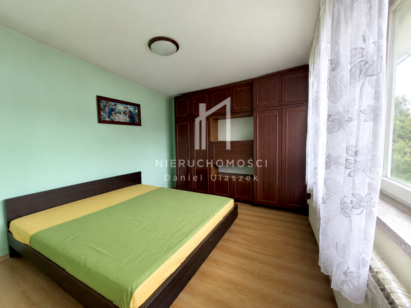 Murowany dom dla rodziny, Wolica, 9,3ar