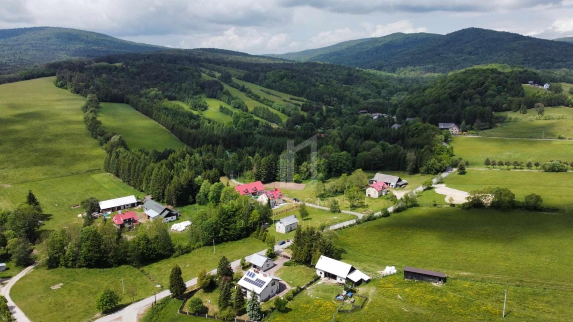 Dom w Beskidzie Niskim, Świątkowa Wielka, 25ar