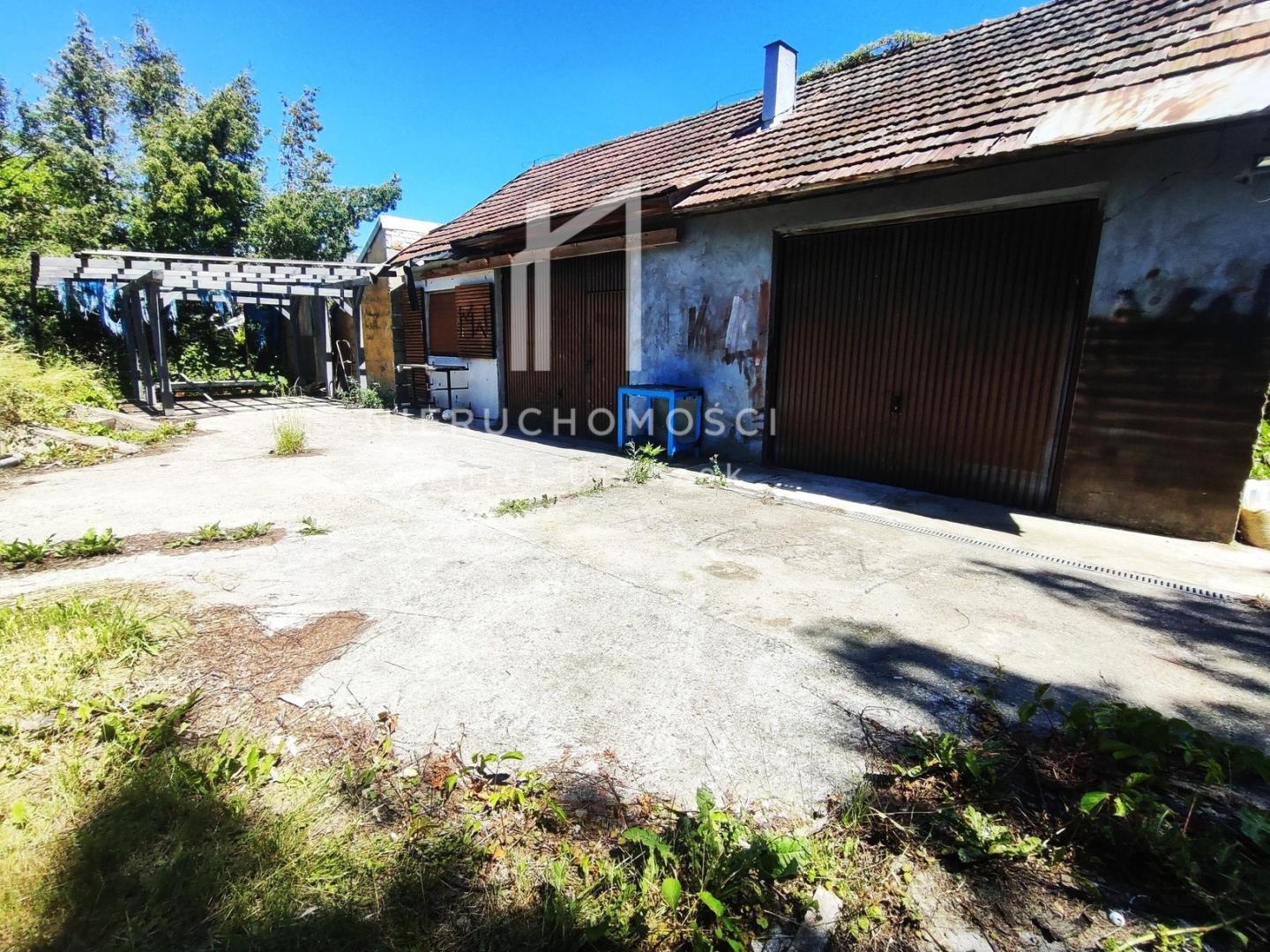 Dom Dębowiec- działka 8,57 ar