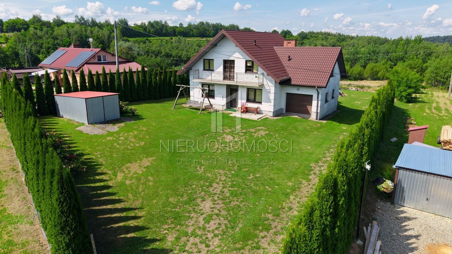 Dom z dużą działką i lasem, Lisów, gm. Skołyszyn