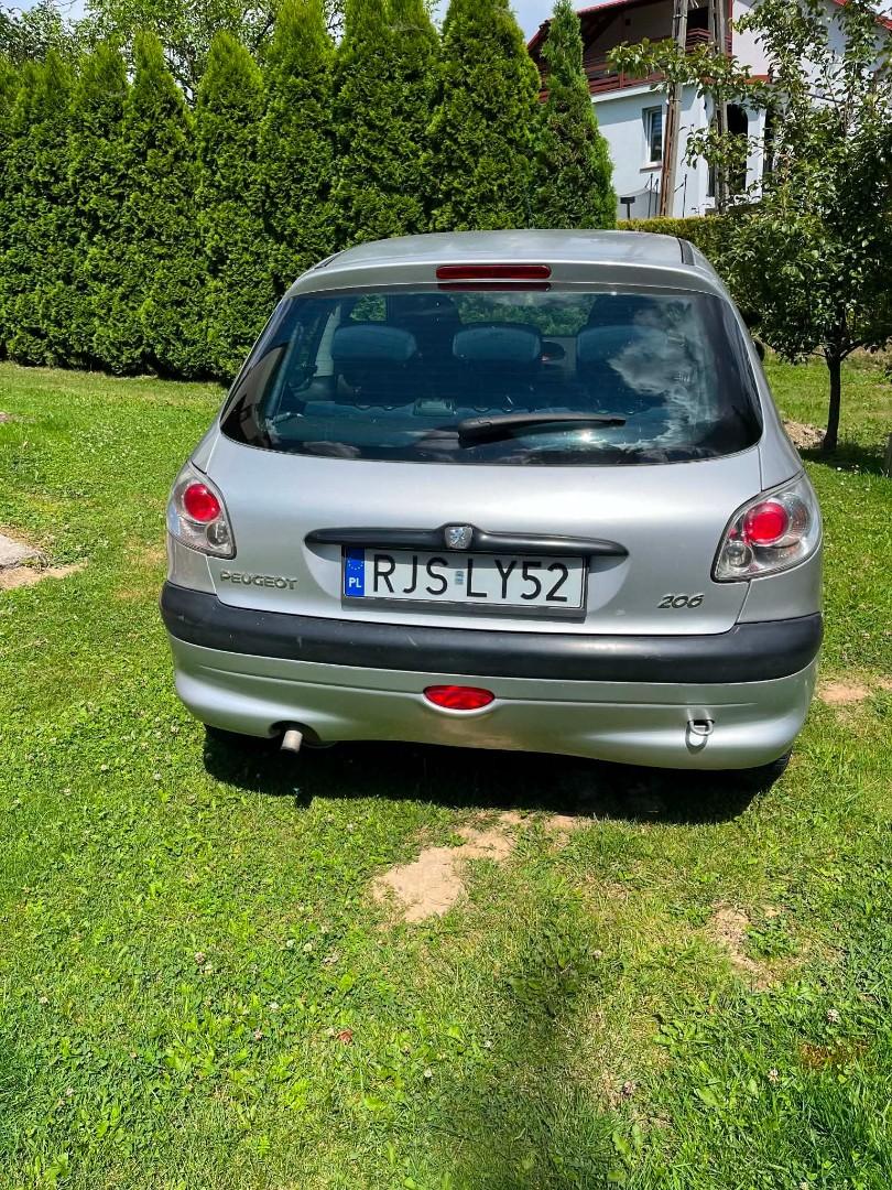 Peugeot 206