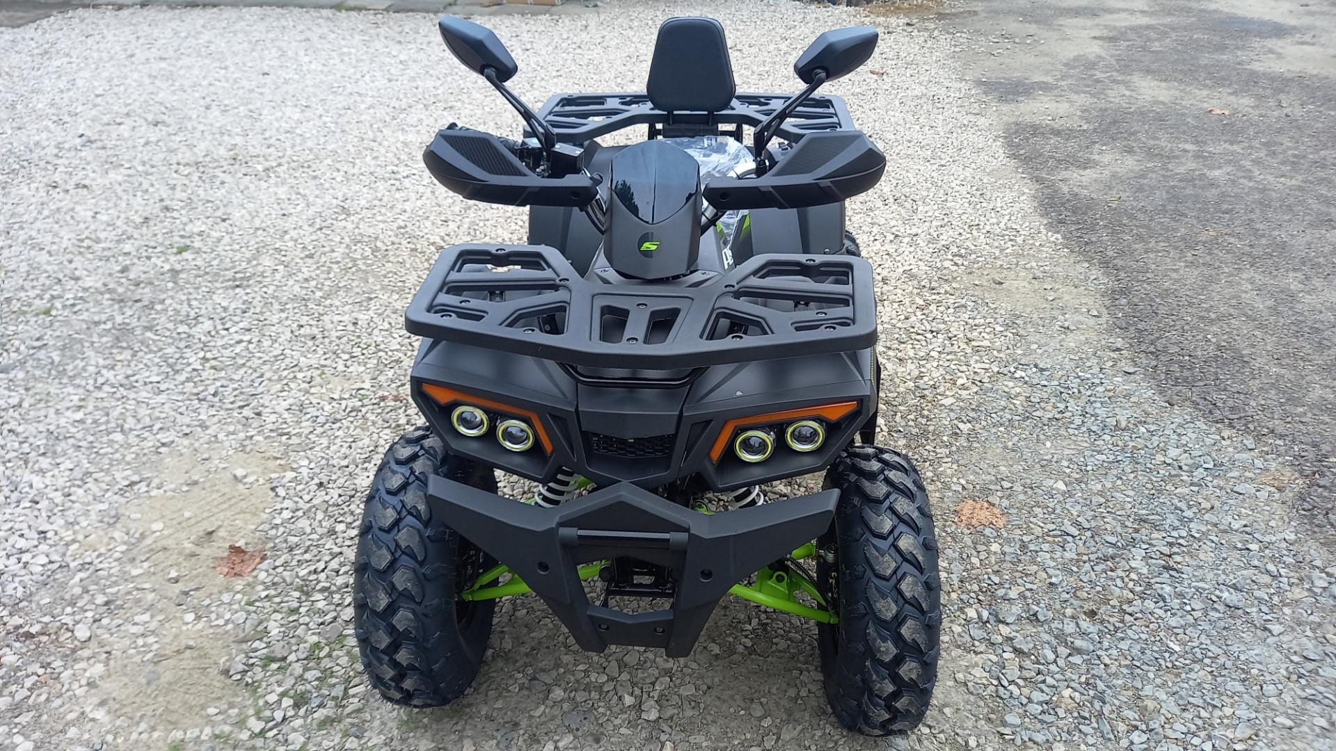 Quad 250 asix atv