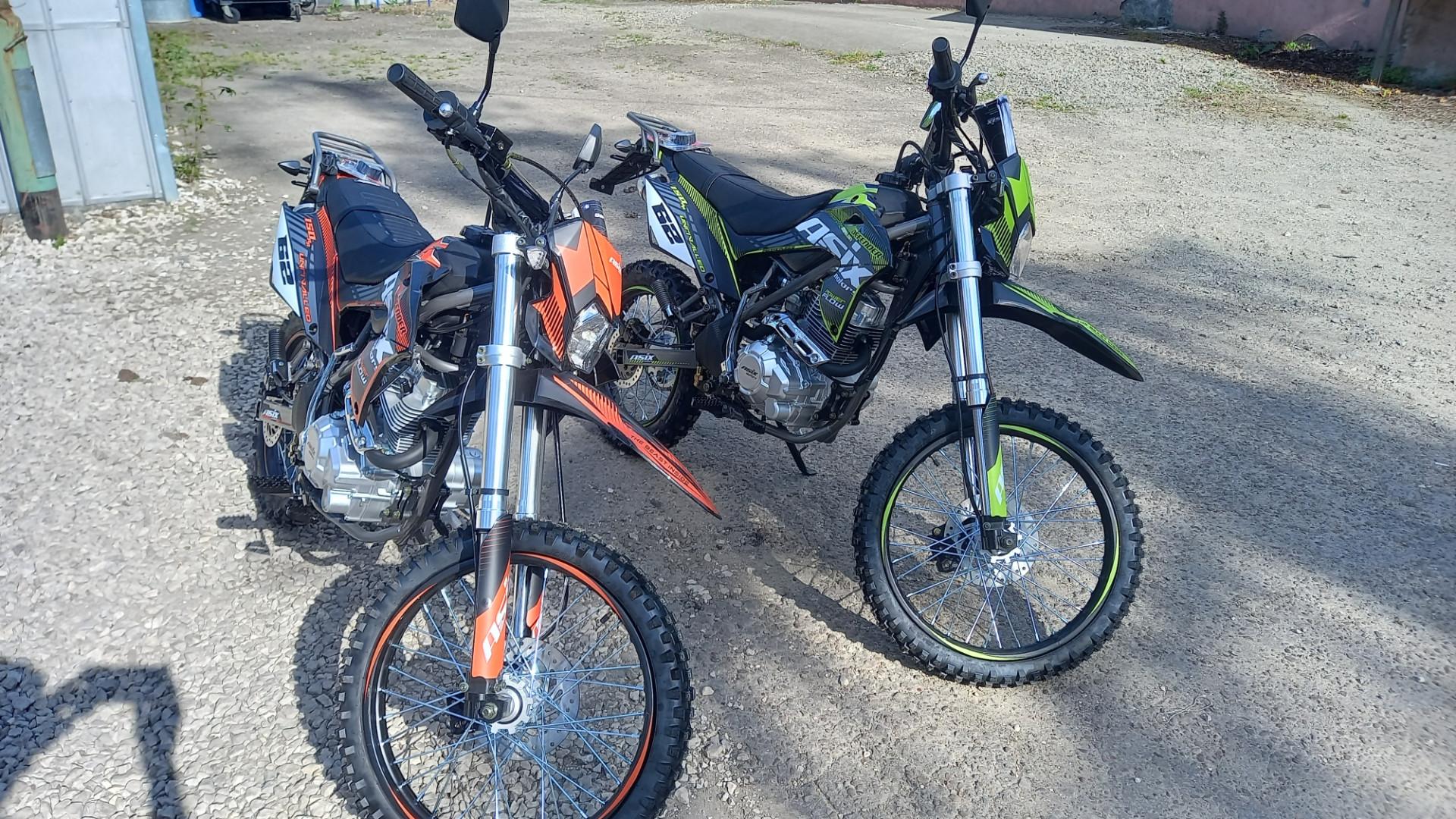 Cross asix defender 150cc 250cc crossy