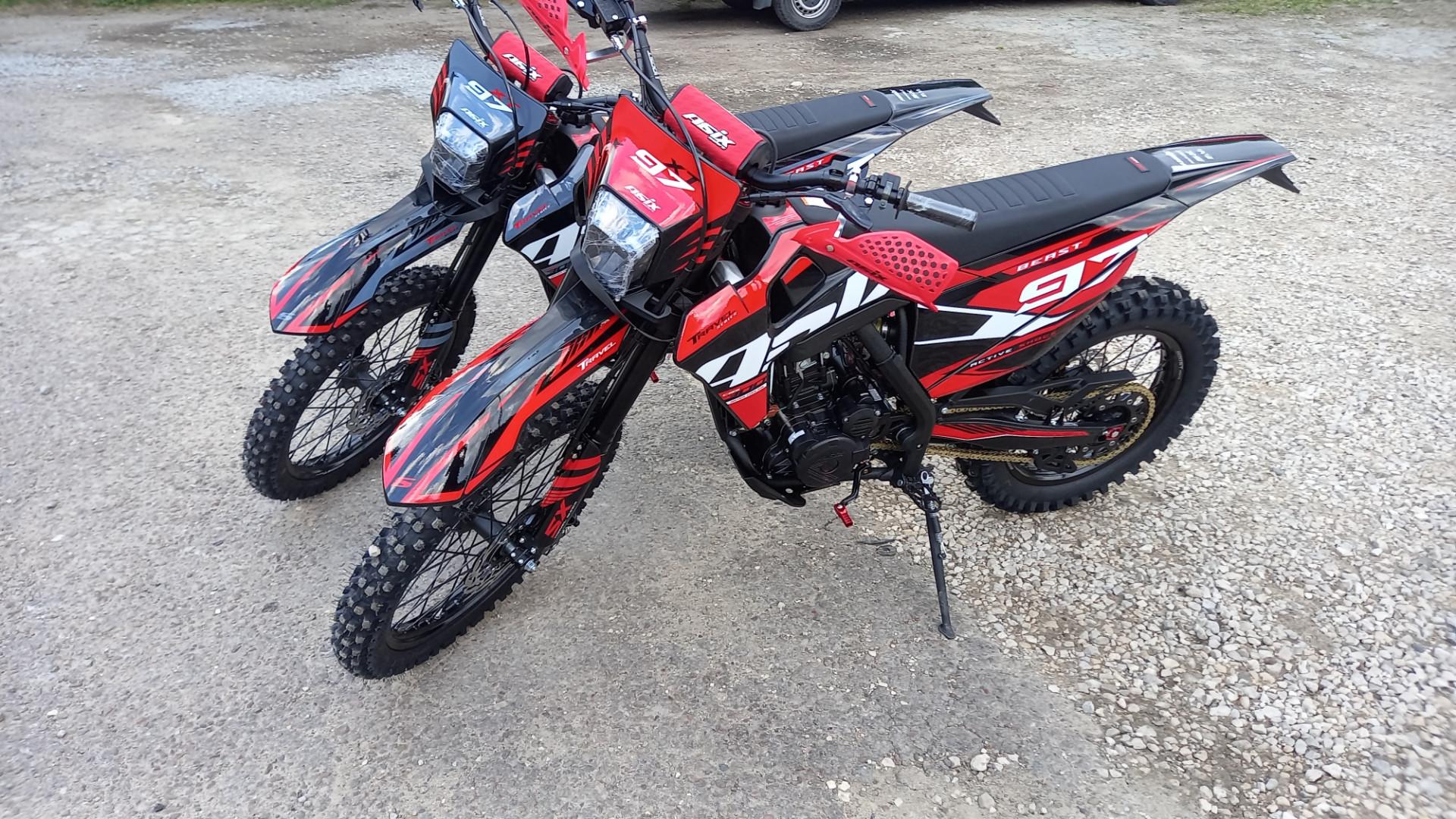 Cross XT97 300cc asix