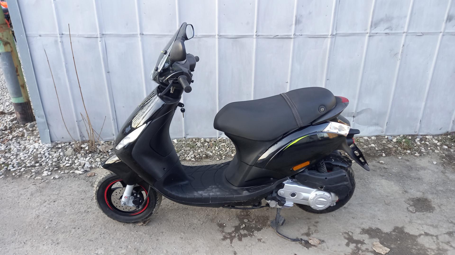 Piaggio zip 50cc  KAT. AM