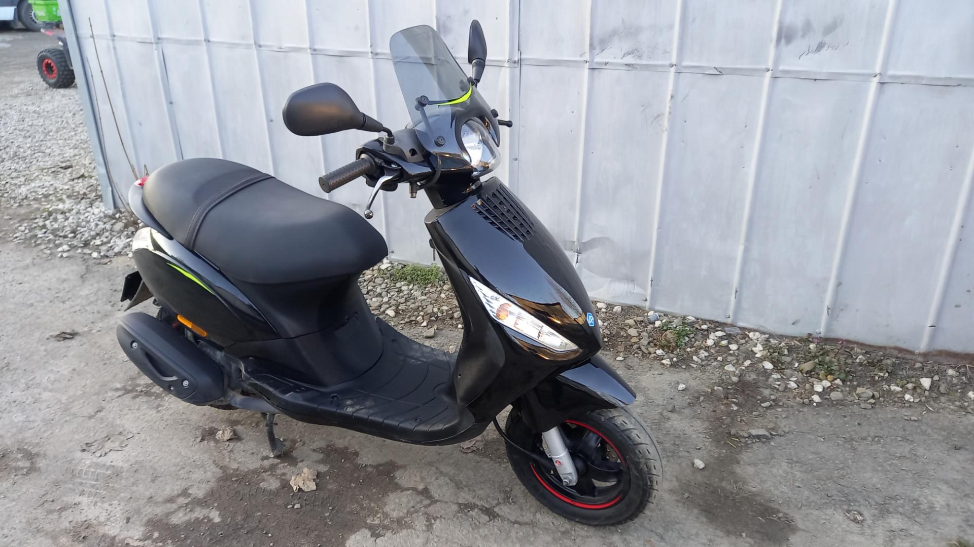 Piaggio zip 50cc  KAT. AM