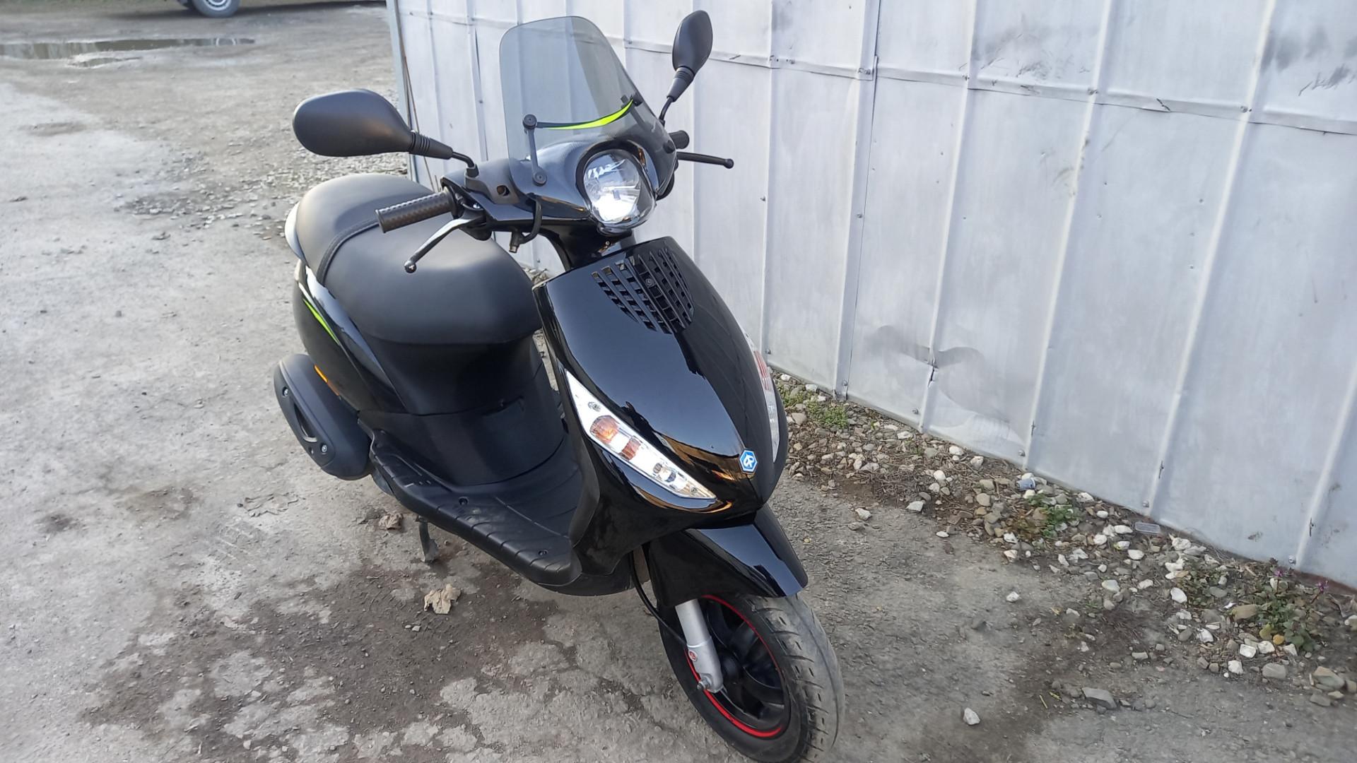 Piaggio zip 50cc  KAT. AM