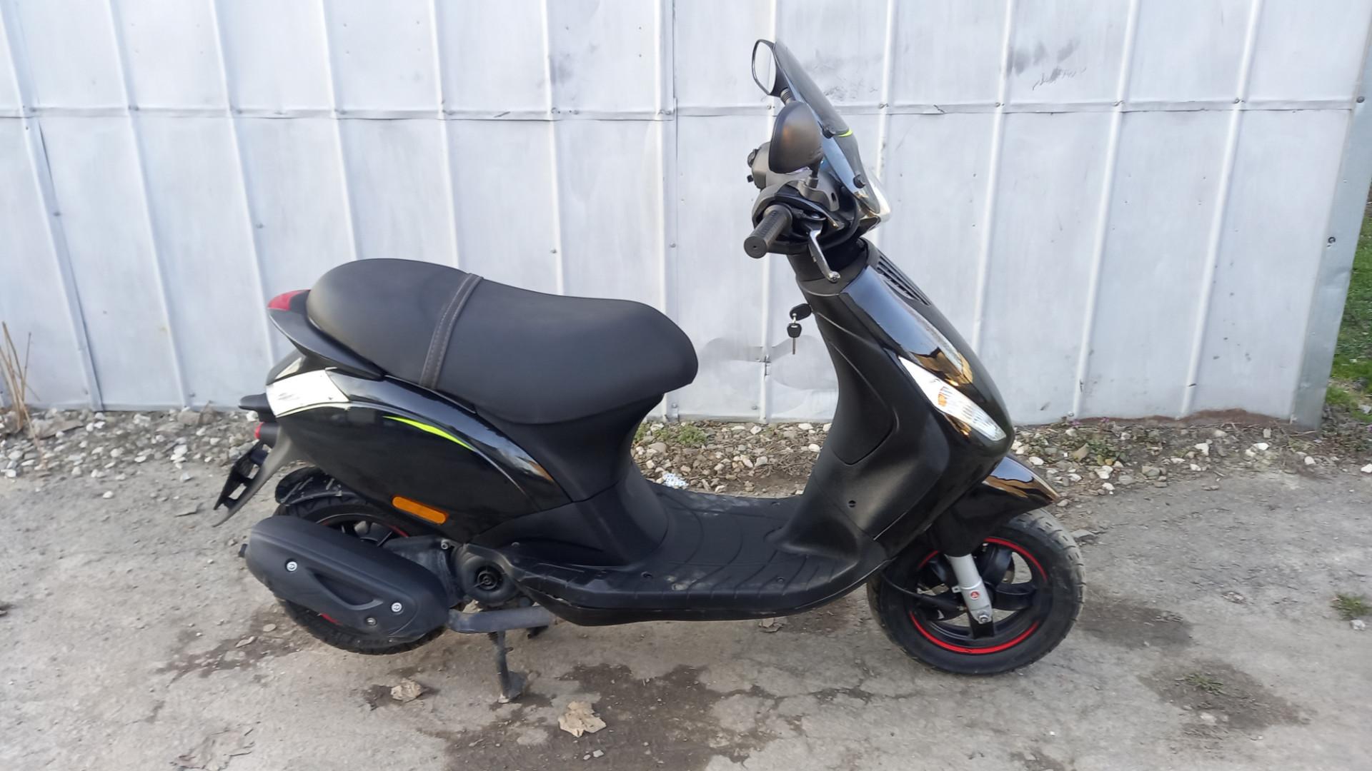 Piaggio zip 50cc  KAT. AM