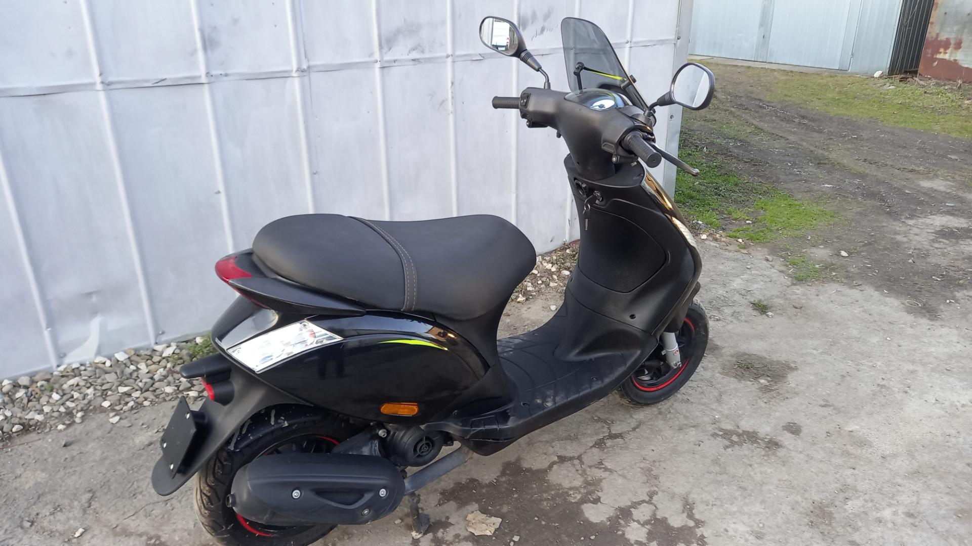Piaggio zip 50cc  KAT. AM