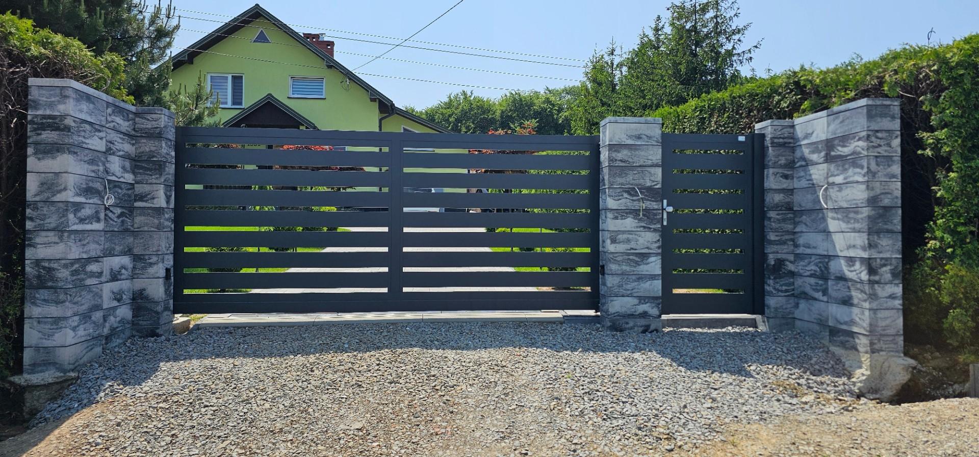 Monter ogrodzeń aluminiowych - Euro Fences Jasło (K/M)