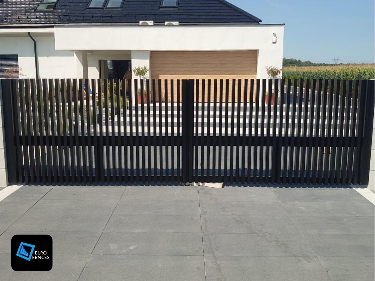 Ogrodzenie aluminiowe Euro Fences - model Comb Standard