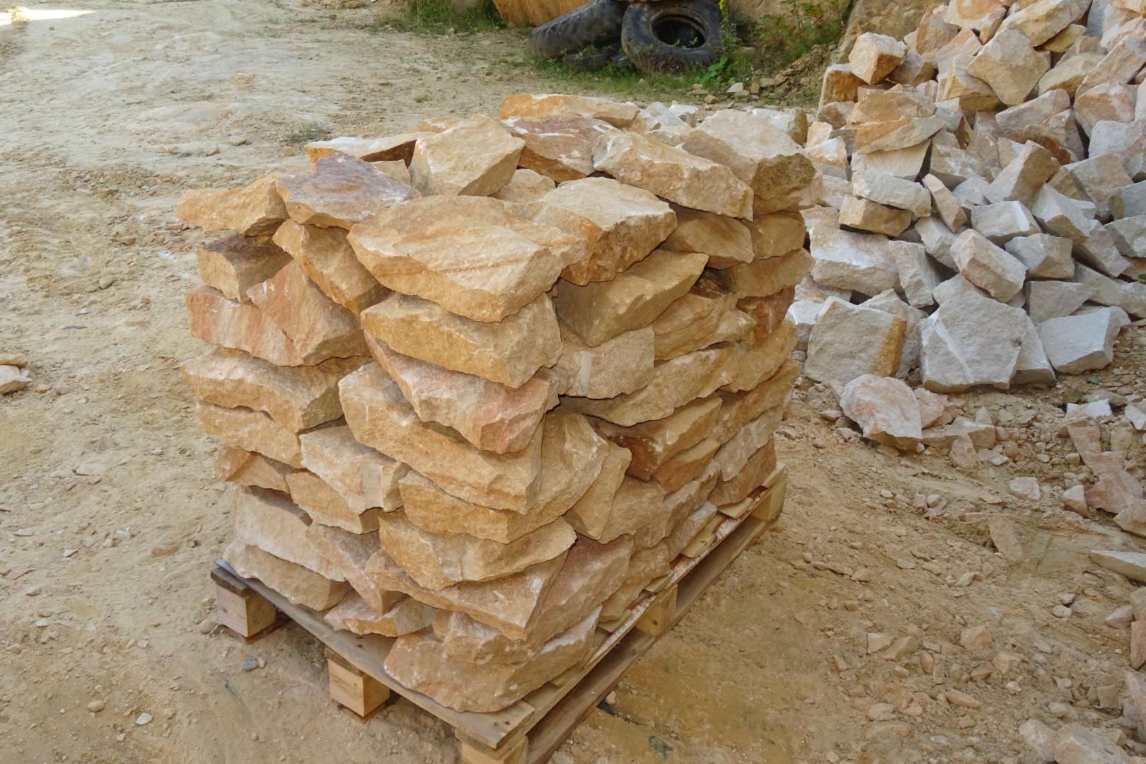 Kamień ogrodowy murowy producent kamienia murowego ogrodowego łupka