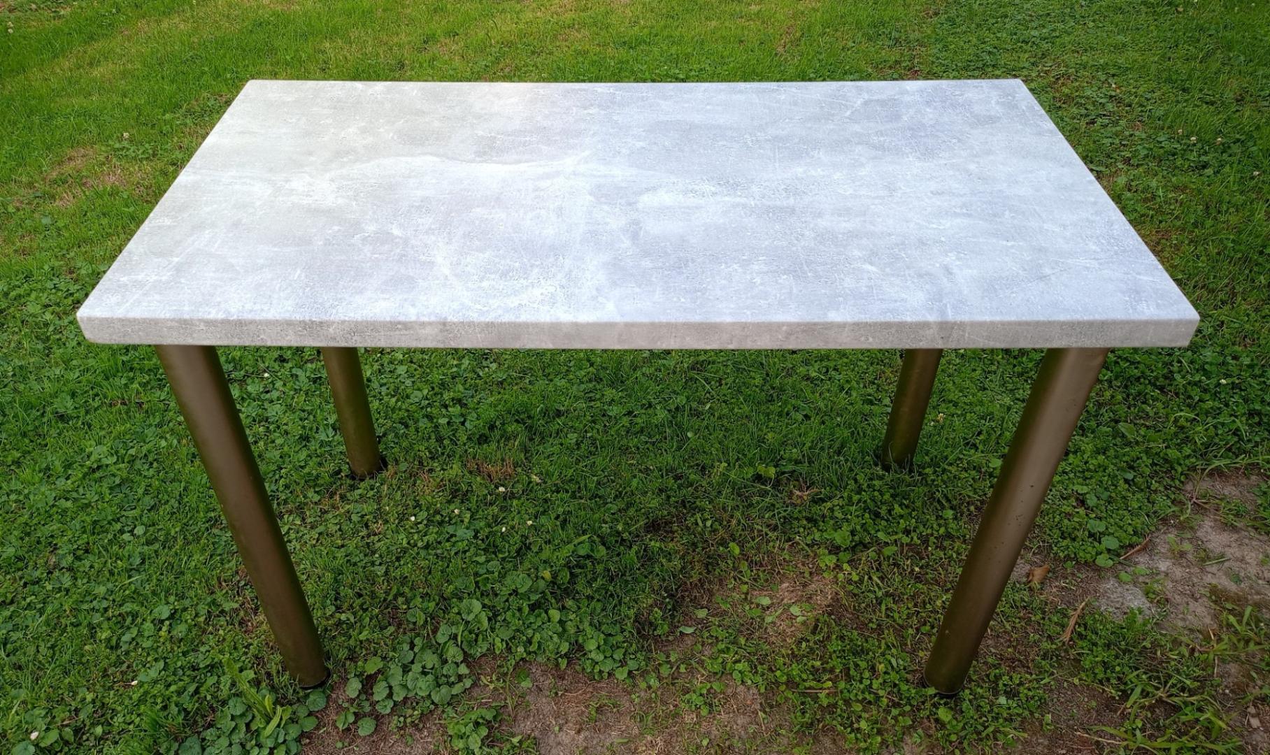 Stół kuchenny
