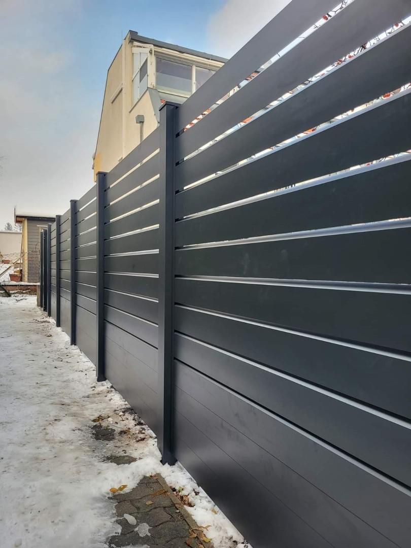 Nowoczesne ogrodzenie aluminiowe | ALUBRAM