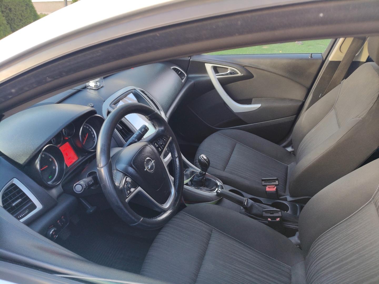 Sprzedam Opel Astra 1.7 Cdti