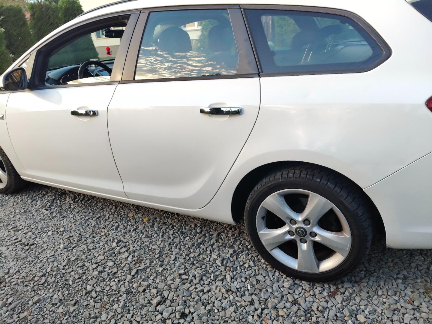 Sprzedam Opel Astra 1.7 Cdti