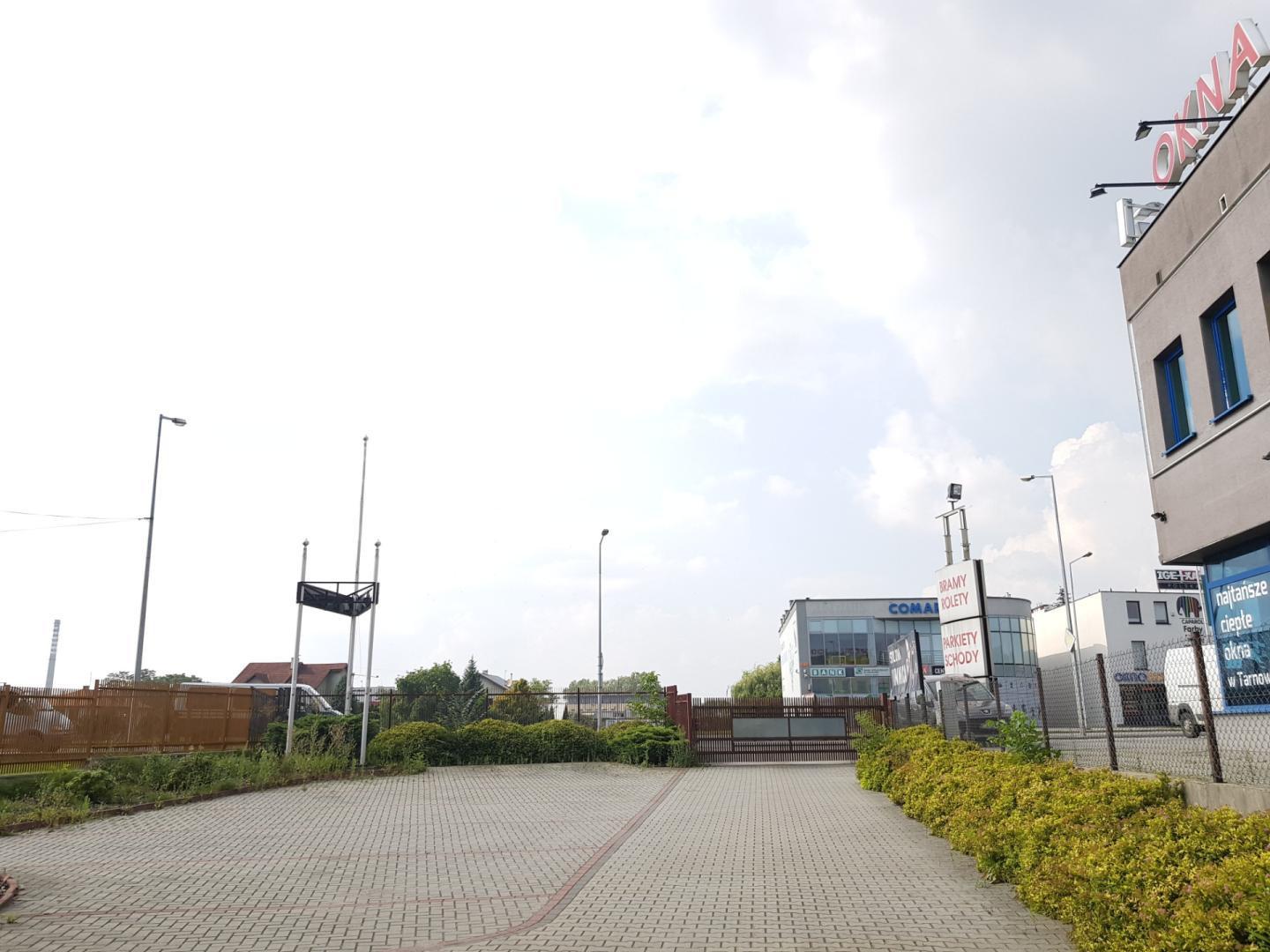 Tarnów Krakowska Dom trzykondygnacyjny pod mieszkania lub działalność