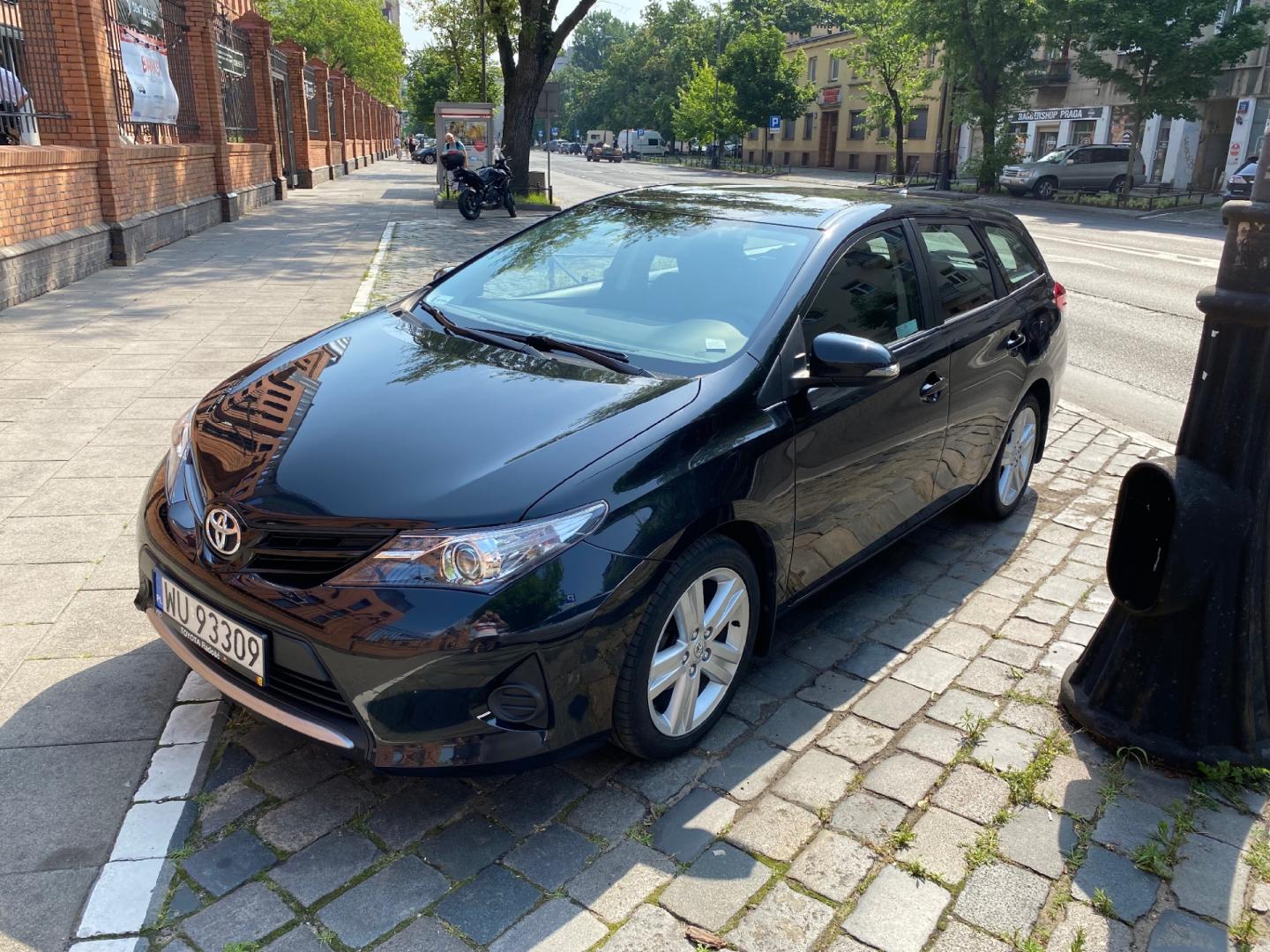 Toyota Auris II Kombi 1.6 (132 KM) benz+LPG,Salon Polska,Bezwypadkowy